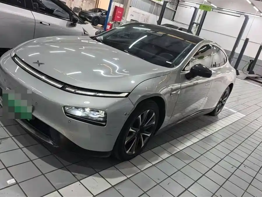 Xpeng P7