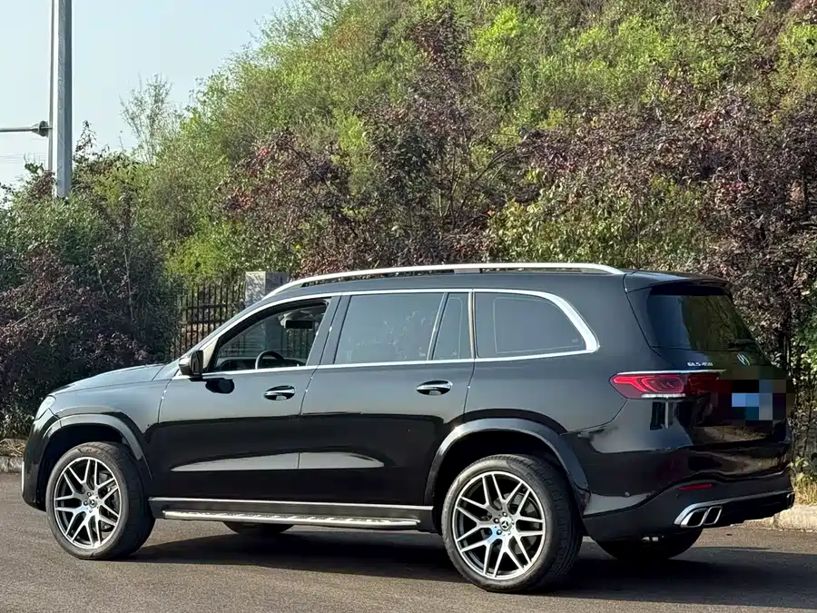Mercedes Benz GLS