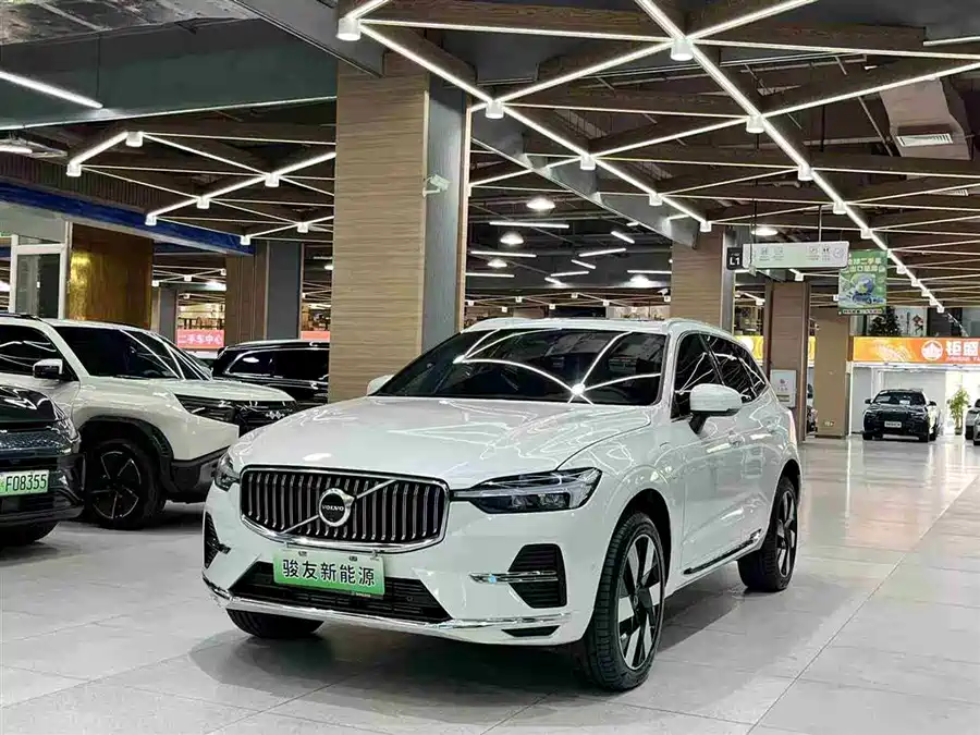 Volvo XC60 Plug-in Hybrid