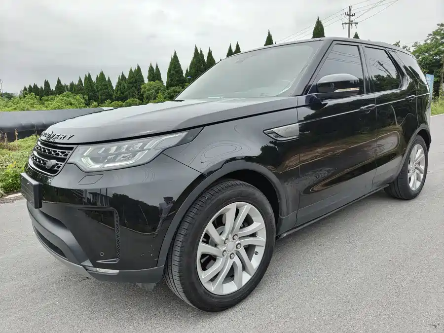 Land Rover finds
