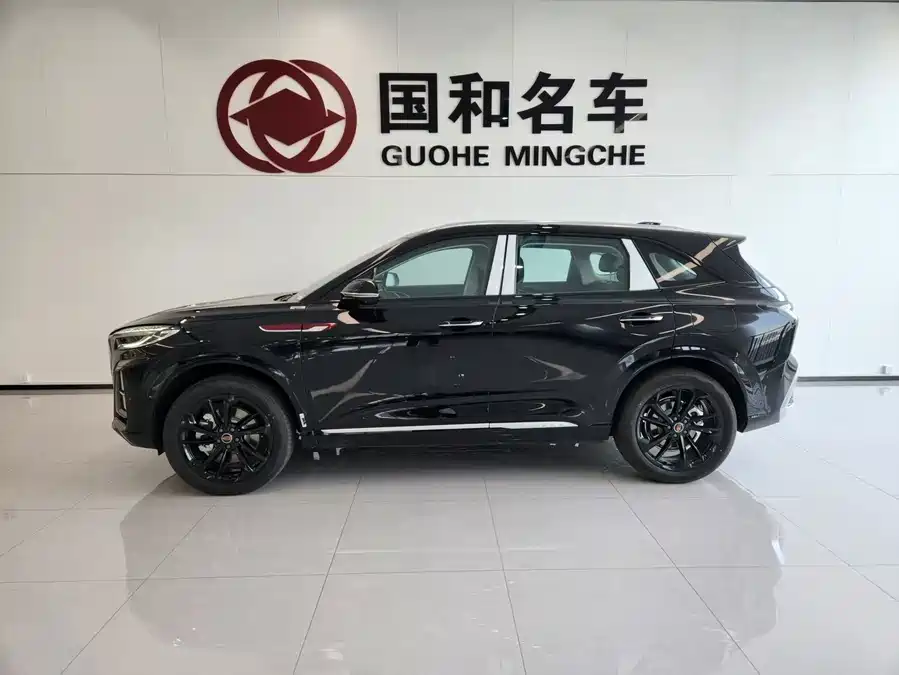 Hongqi HS3 PHEV
