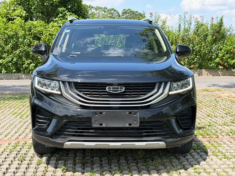 Geely Okavango