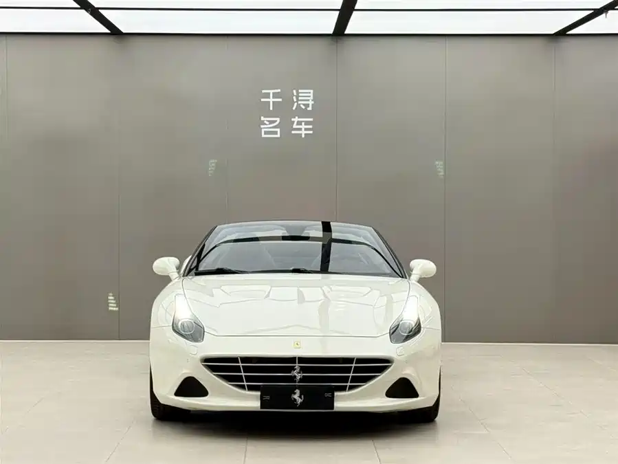 Ferrari California T
