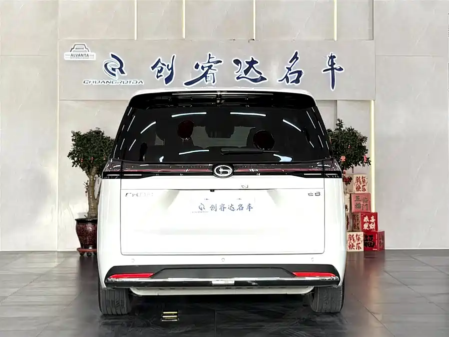 GAC Trumpchi E8 PHEV
