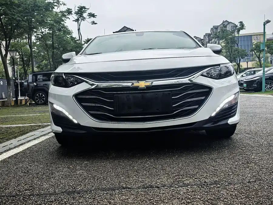 Chevrolet Malibu XL
