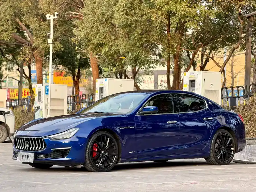 Maserati Ghibli