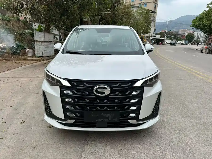 GAC Trumpchi M6