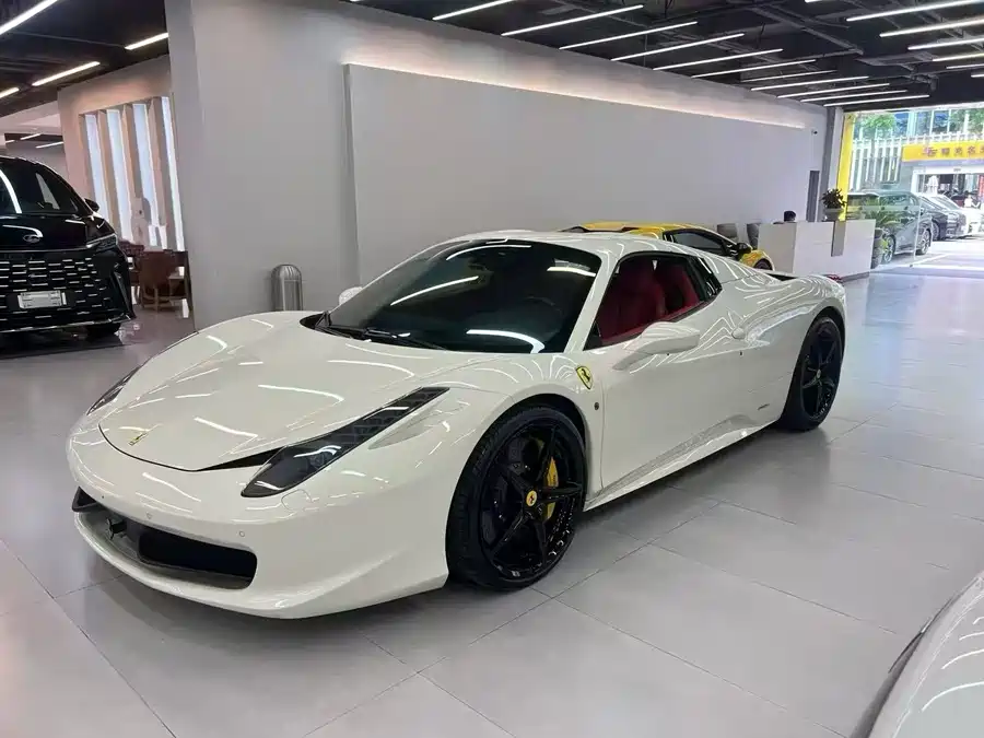 Ferrari 458