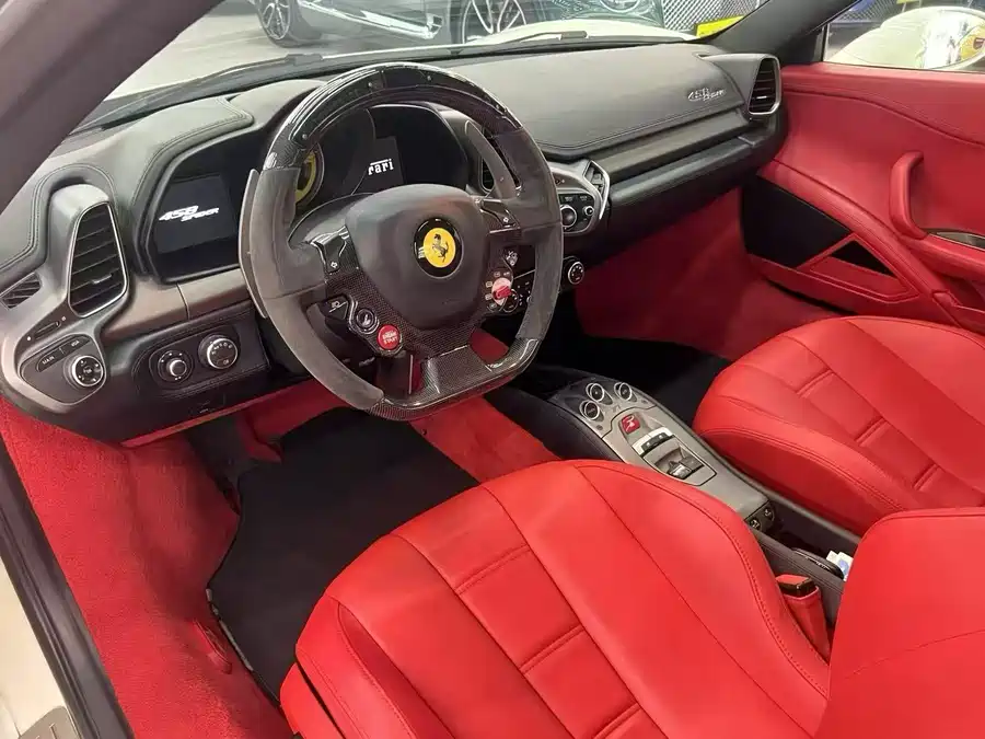 Ferrari 458