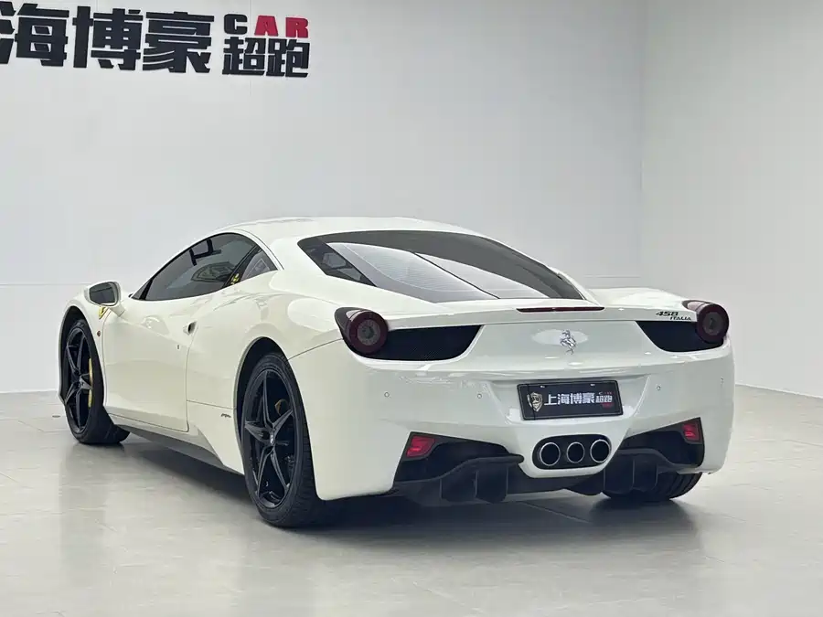 Ferrari 458
