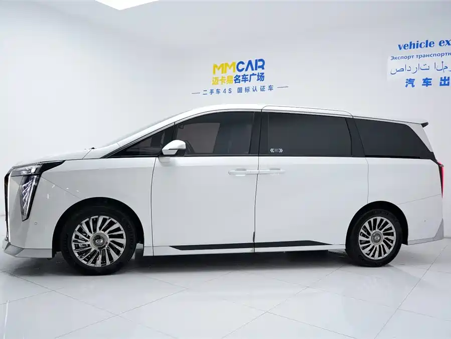 GAC Trumpchi M8