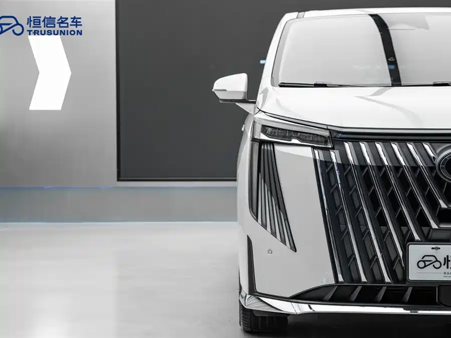 GAC Trumpchi M8