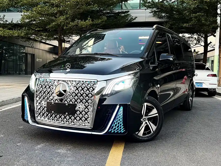 Mercedes Benz Vito