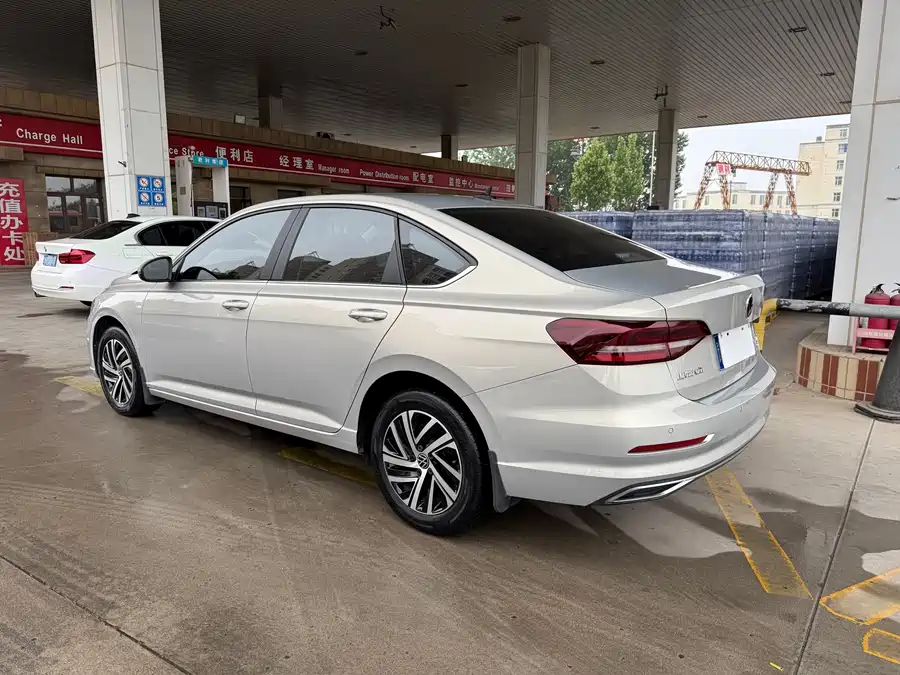 Volkswagen Lavida