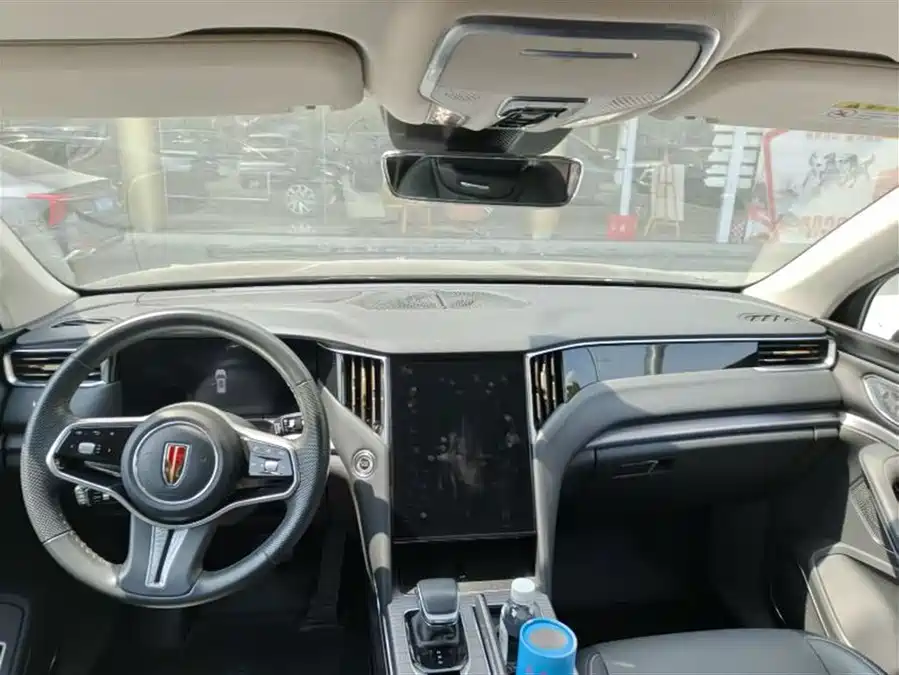 Hongqi HS7 PHEV