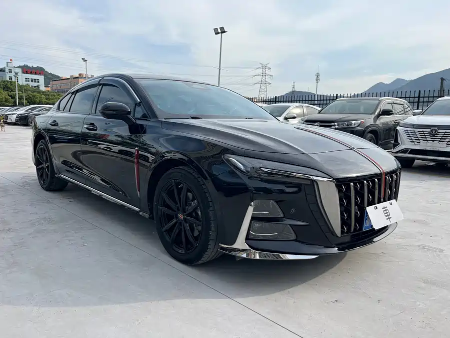 Hongqi H6