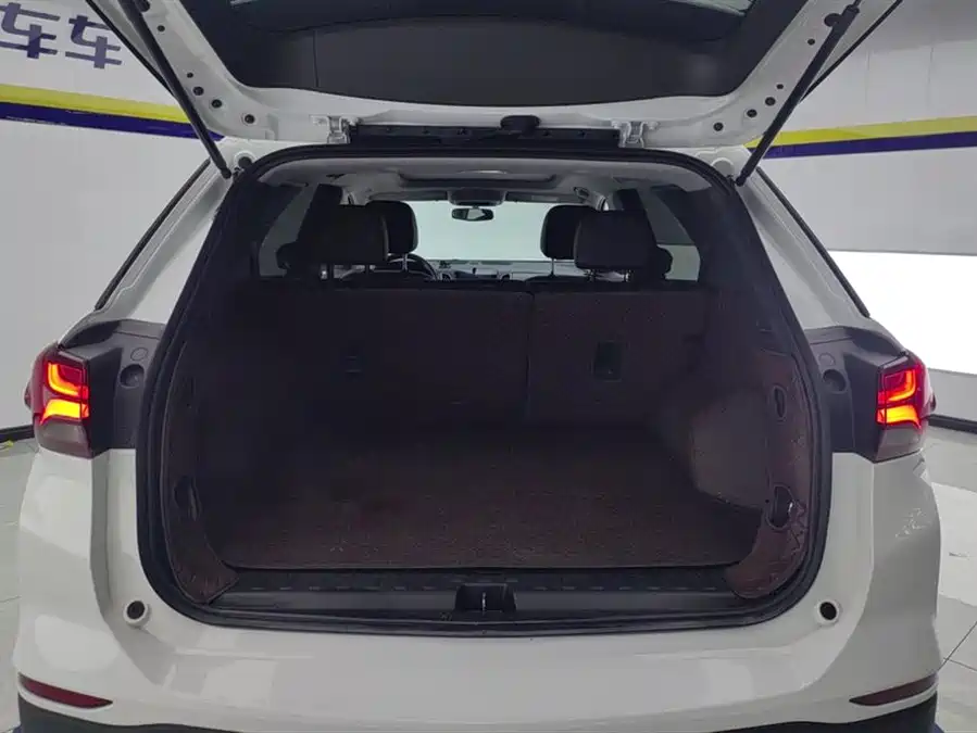 Chevrolet Explorer