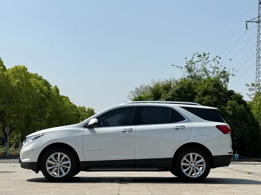 Chevrolet Explorer