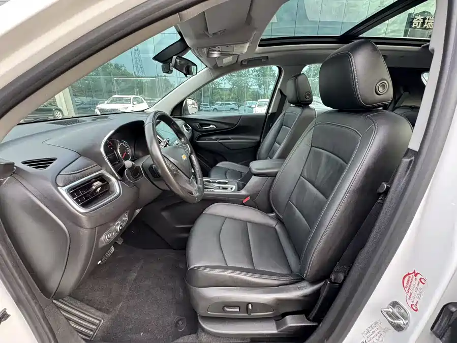 Chevrolet Explorer