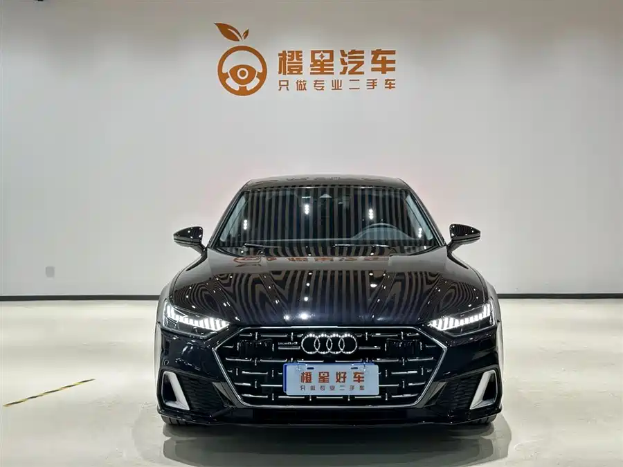 Audi A7L