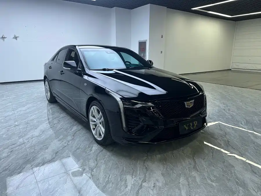 Cadillac CT4