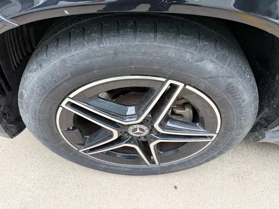 Mercedes Benz GLE (Imported)