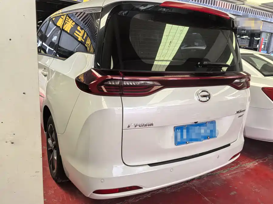 GAC Trumpchi M6