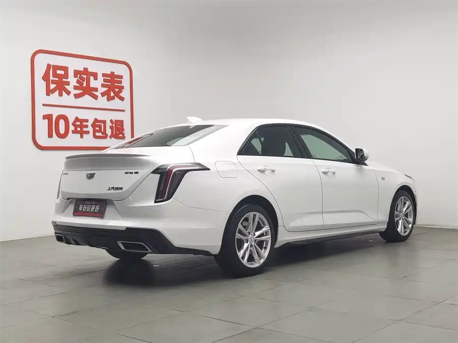 Cadillac CT4