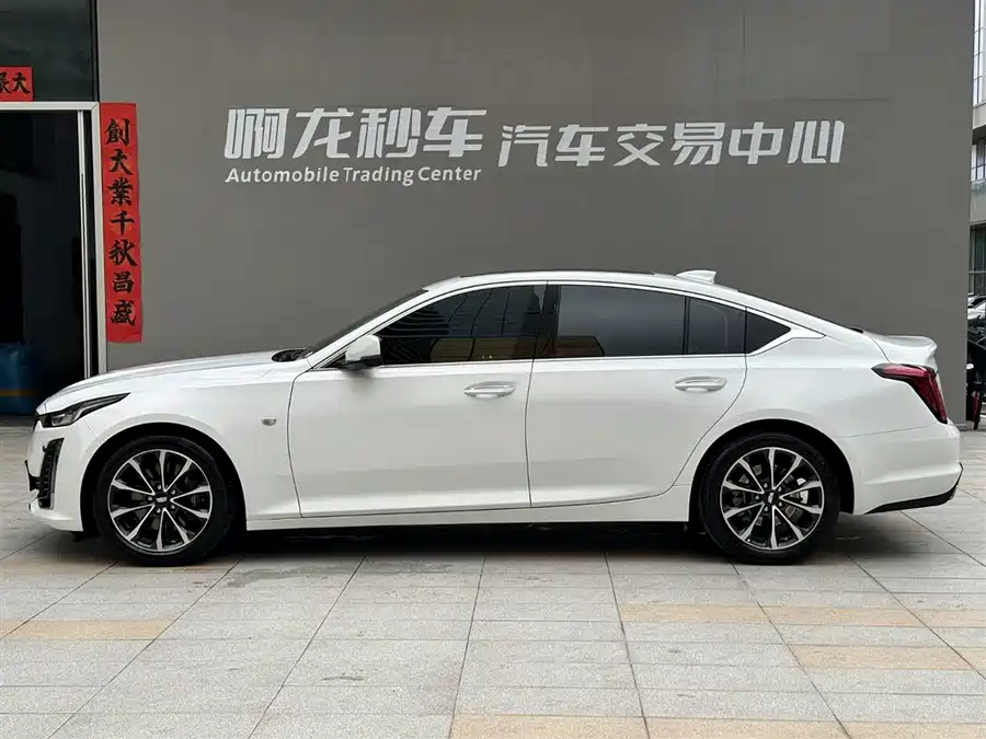 Cadillac CT5