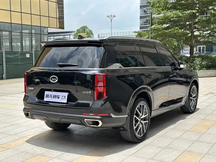 GAC Trumpchi GS8