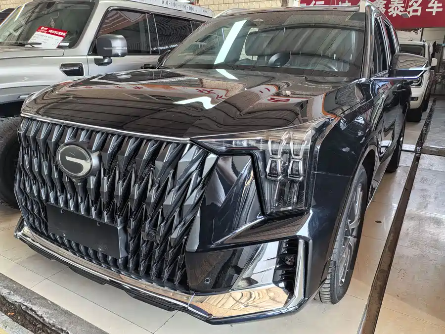 GAC Trumpchi GS8