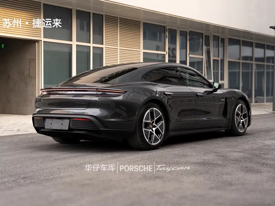 Porsche Taycan
