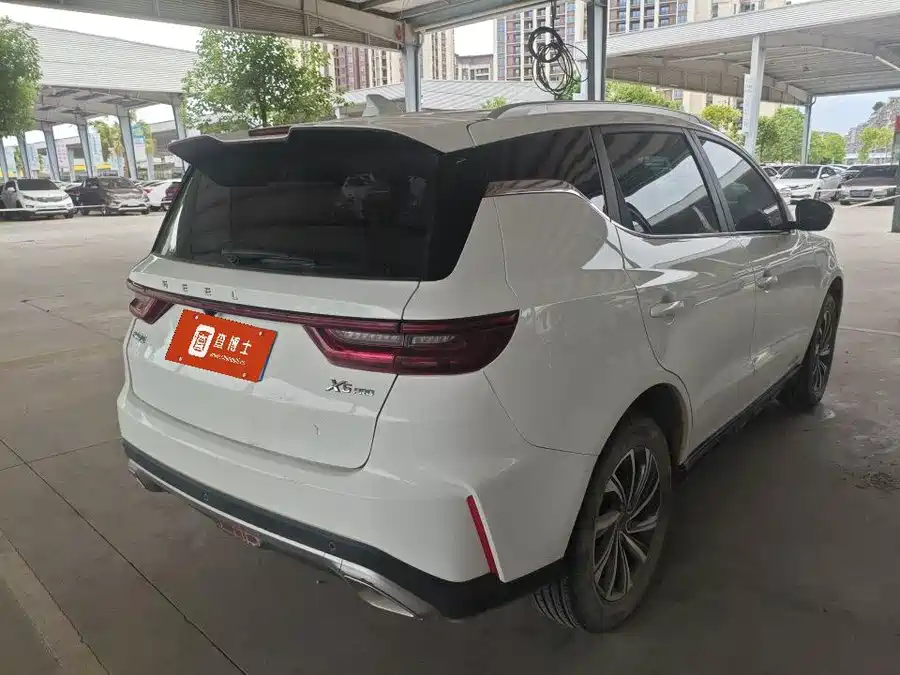 Geely Vision X6