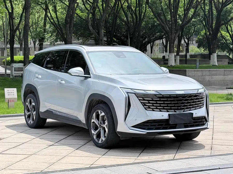 Geely Boyue L