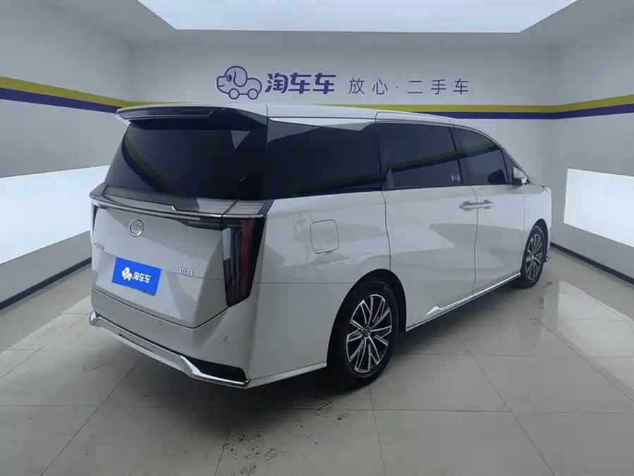 GAC Trumpchi M8