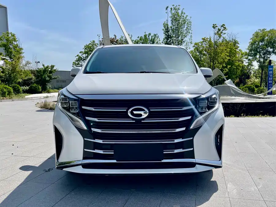 GAC Trumpchi M8