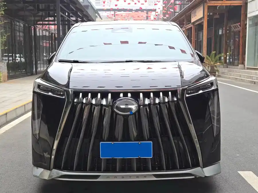 GAC Trumpchi M8