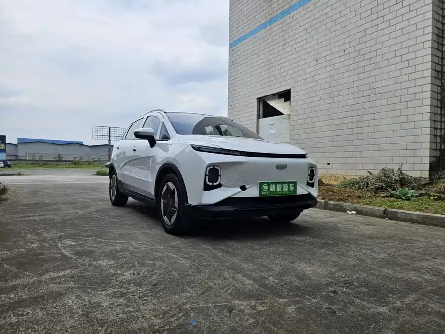 Geely E firefly