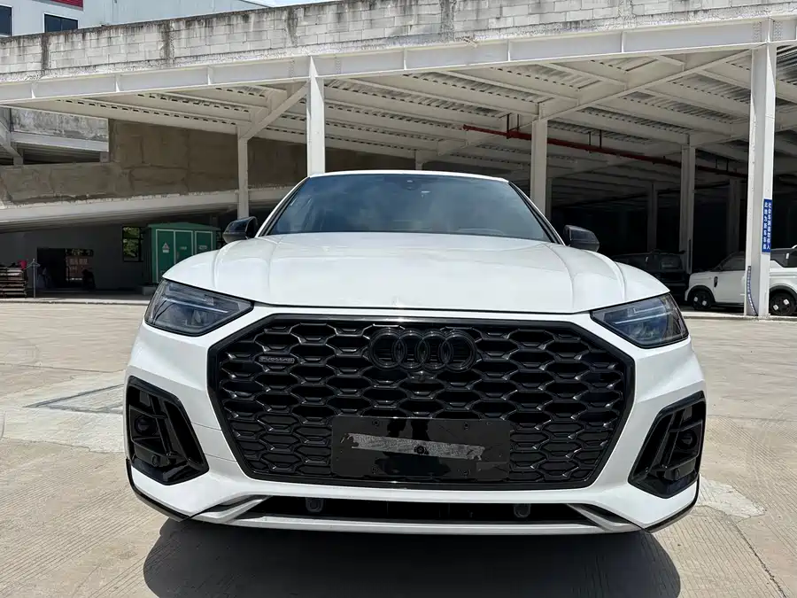Audi Q5L Sportback
