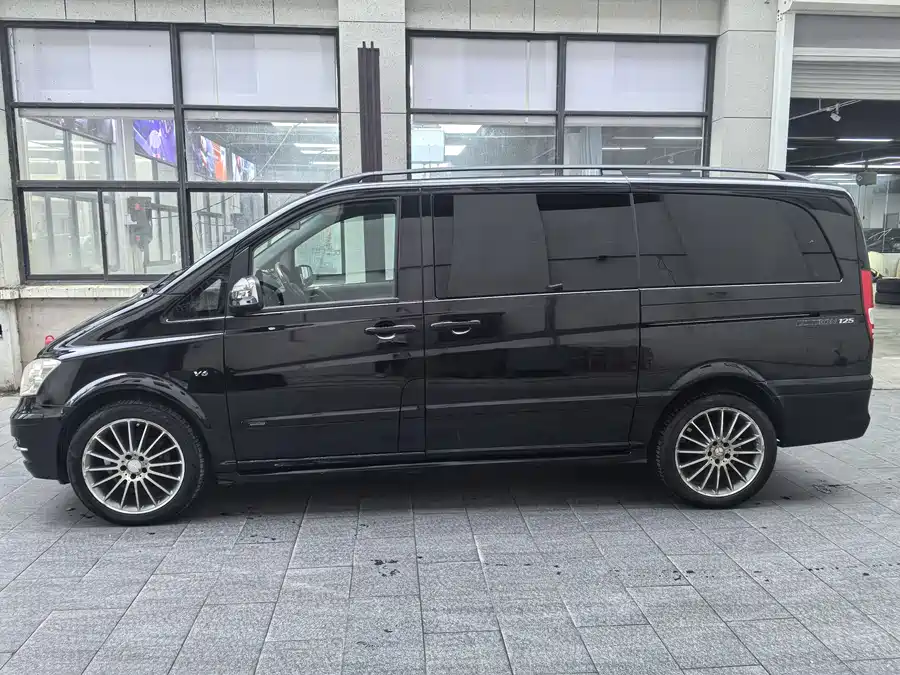 Mercedes-Benz Viano