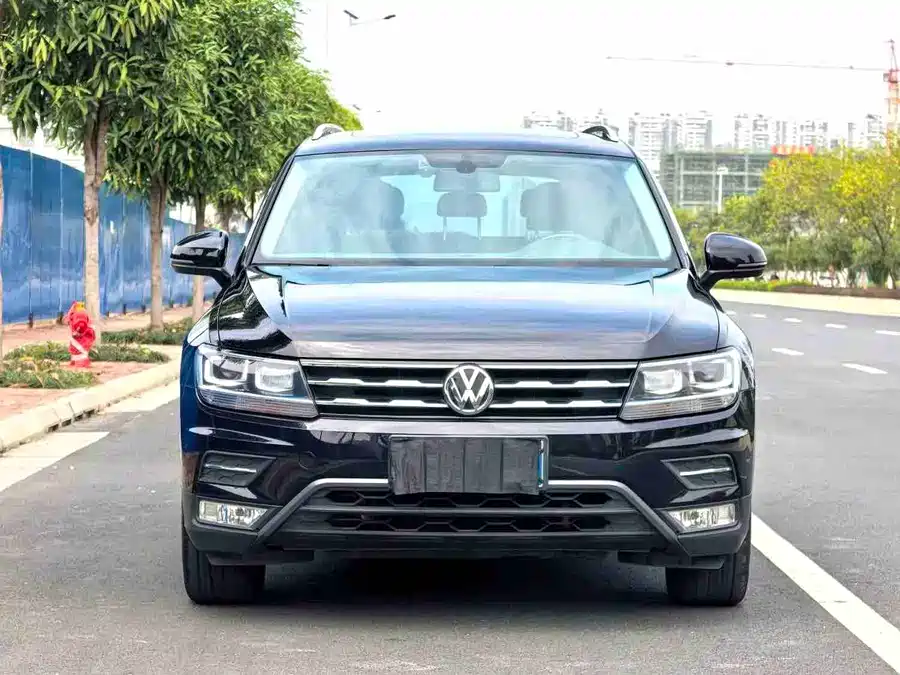 Volkswagen Tiguan L