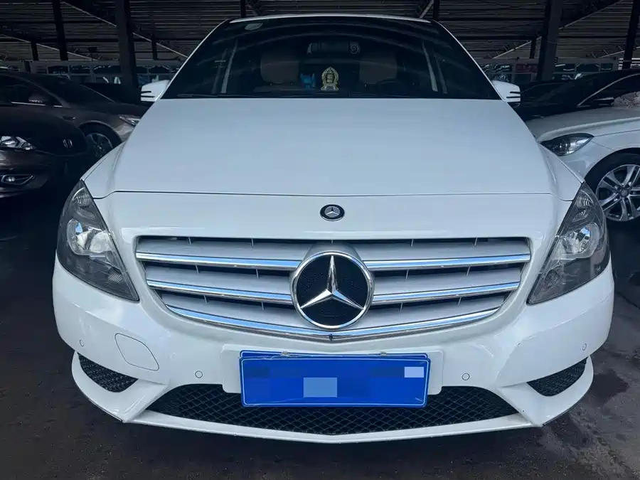 Mercedes-Benz Grade A