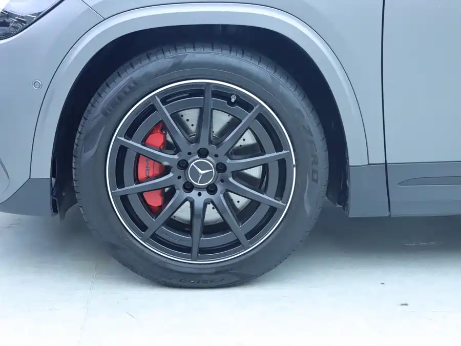 Mercedes Benz GLA AMG
