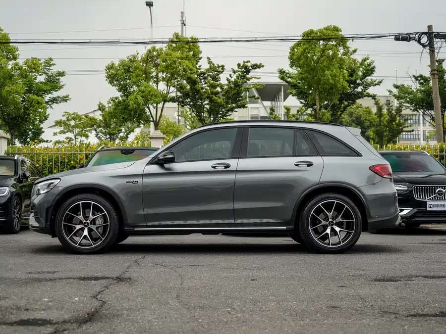Mercedes Benz GLC AMG
