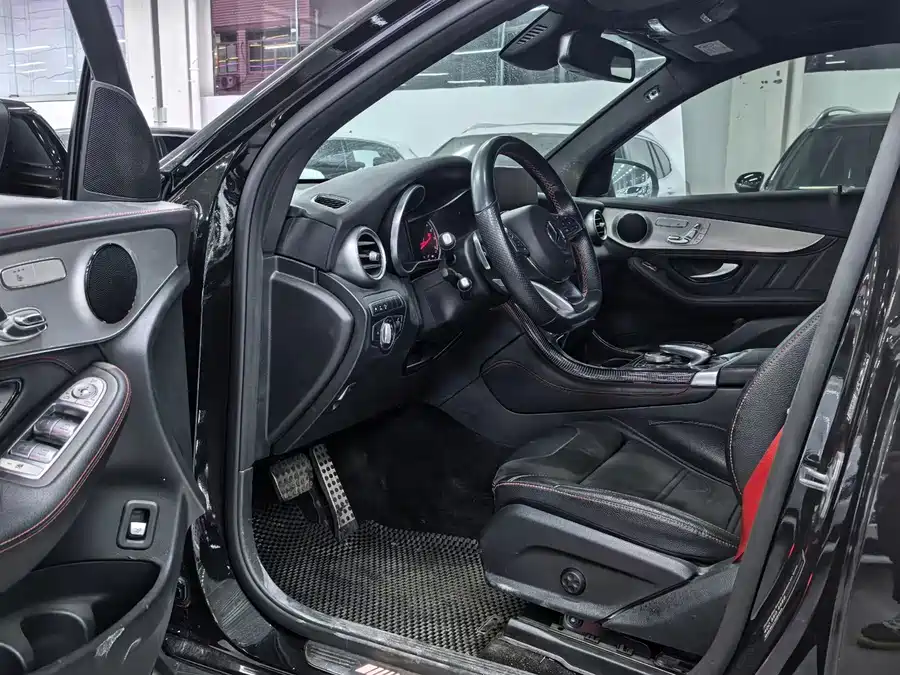 Mercedes Benz GLC AMG