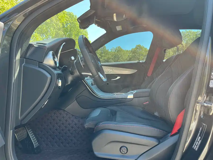 Mercedes Benz GLC AMG
