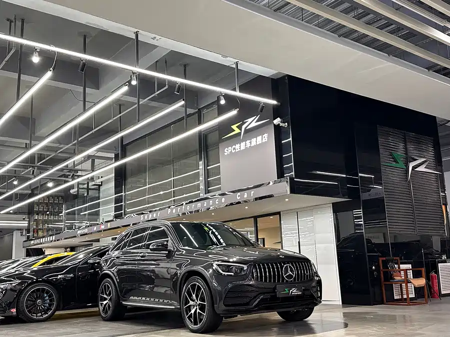 Mercedes Benz GLC AMG