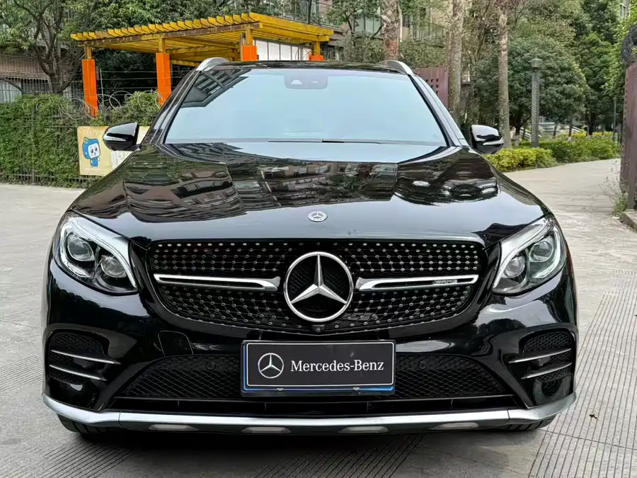 Mercedes Benz GLC AMG