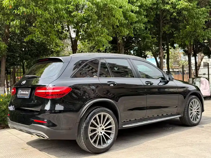 Mercedes Benz GLC AMG