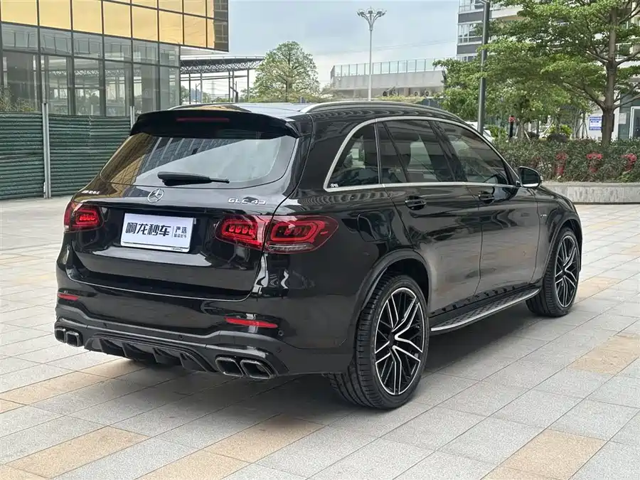 Mercedes Benz GLC AMG